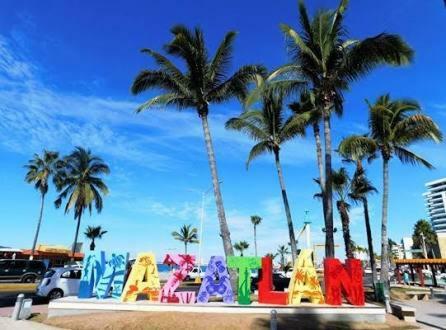 Calle Betancourt Mazatlan Exterior photo